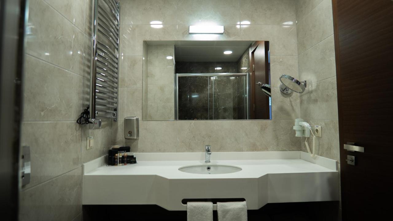 Motel Heksapolis Tavsancil エクステリア 写真